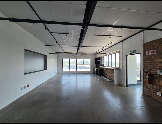 180M² OFFICE TO LET IN KRAMERVILLE